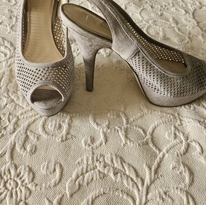 Good condition,size 7.5